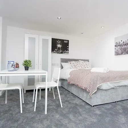 Leeds House شقة *
