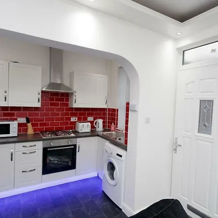 Leeds House شقة *